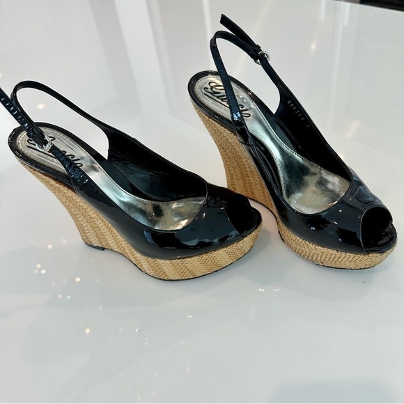 Gucci Black Patent Leather Platform Wedges - Picture 2 of 15
